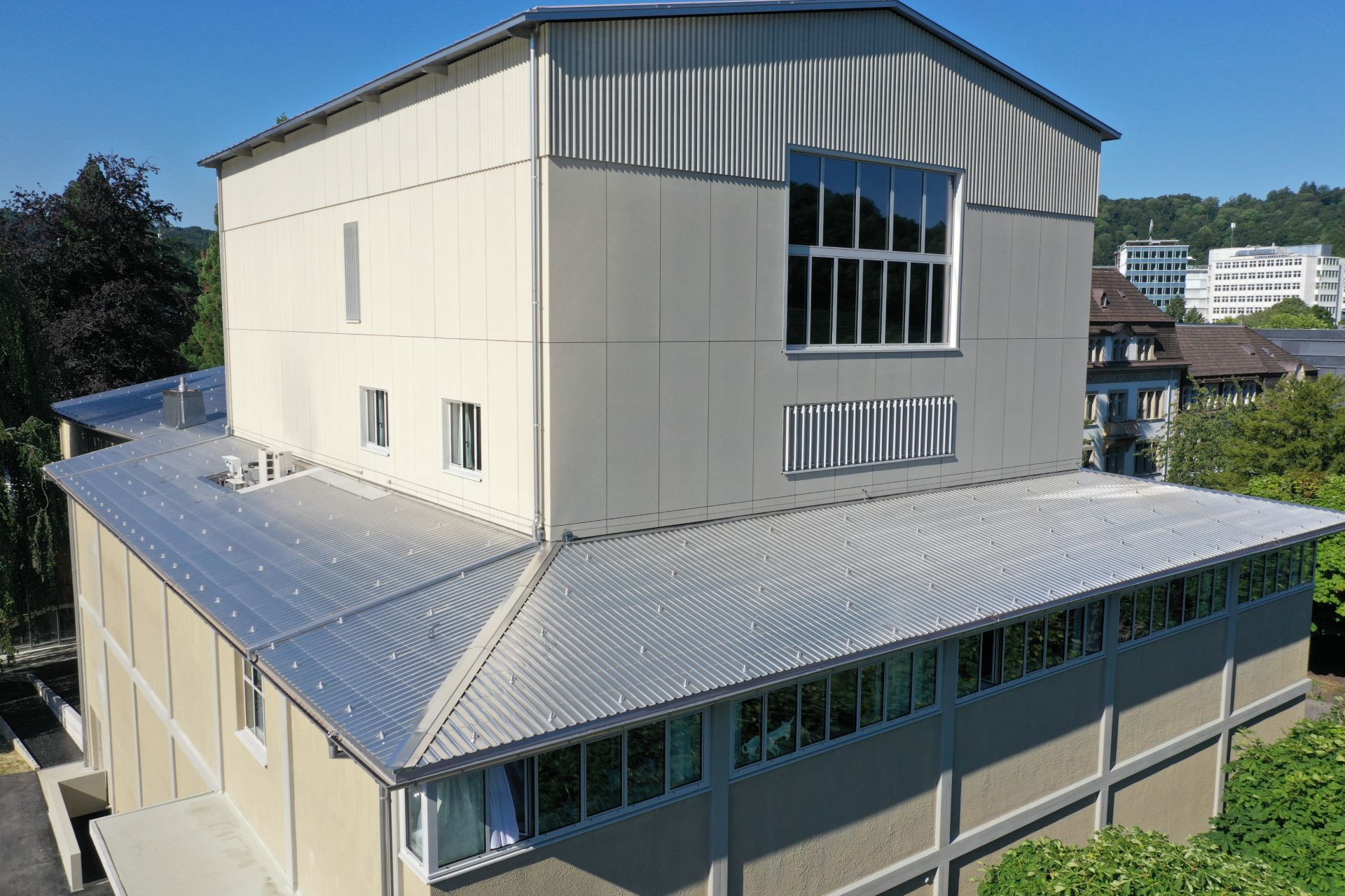 Kurtheater Baden Furaldach von Schoop